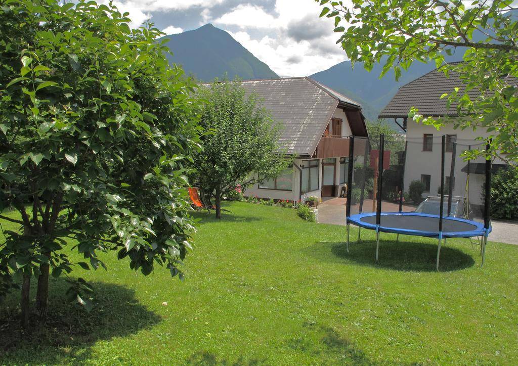 Apartments And Rooms Tajcr Bovec Chambre photo