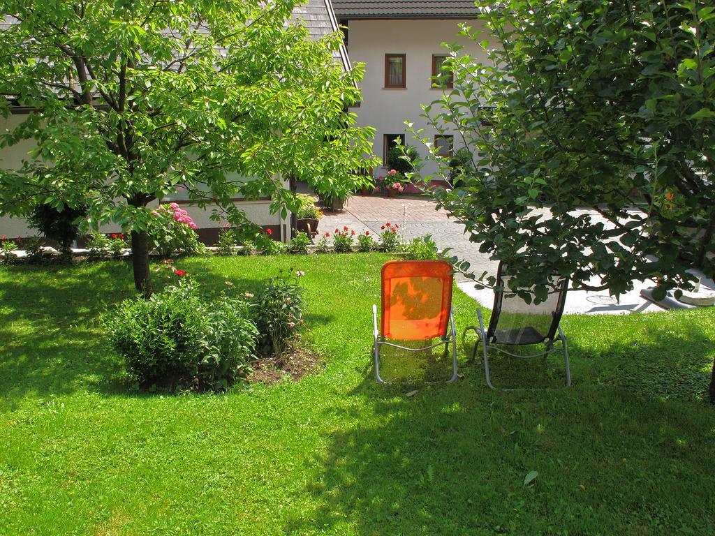 Apartments And Rooms Tajcr Bovec Chambre photo